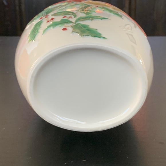 Vintage Holiday Vase - Picture 7 of 7